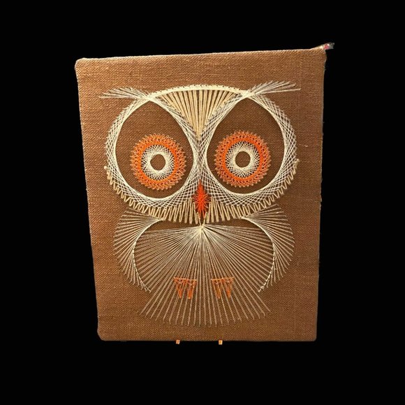 Vintage Handcrafted String Art 1970's Owl Picture On Burlap - Picture 1 of 2